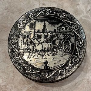 Vintage Musical Cookie tin